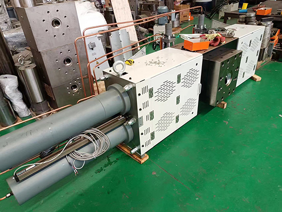 主動反沖刷換網器